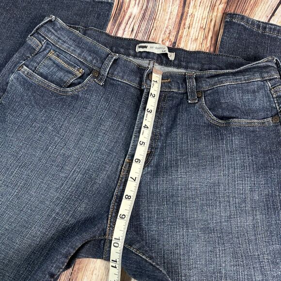 Levi's 515 Boot Cut Womens Size 10 Blue Mid Rise Jeans Denim Pants 30x30.5 - Picture 5 of 11